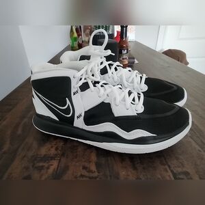 Nike men's sneakers